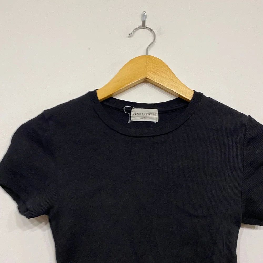 Aritzia Denim Forum Ribbed Short Sleeve Crew Neck Tee Black Small